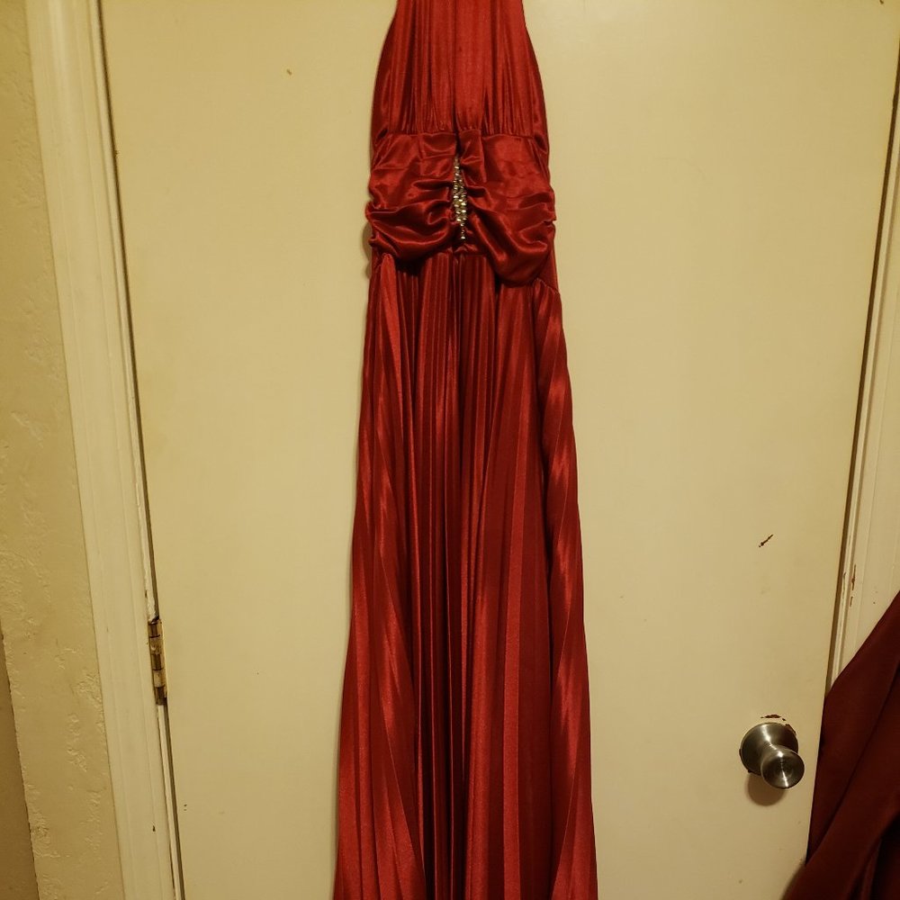 Prom Dress - Picture 2 of 5